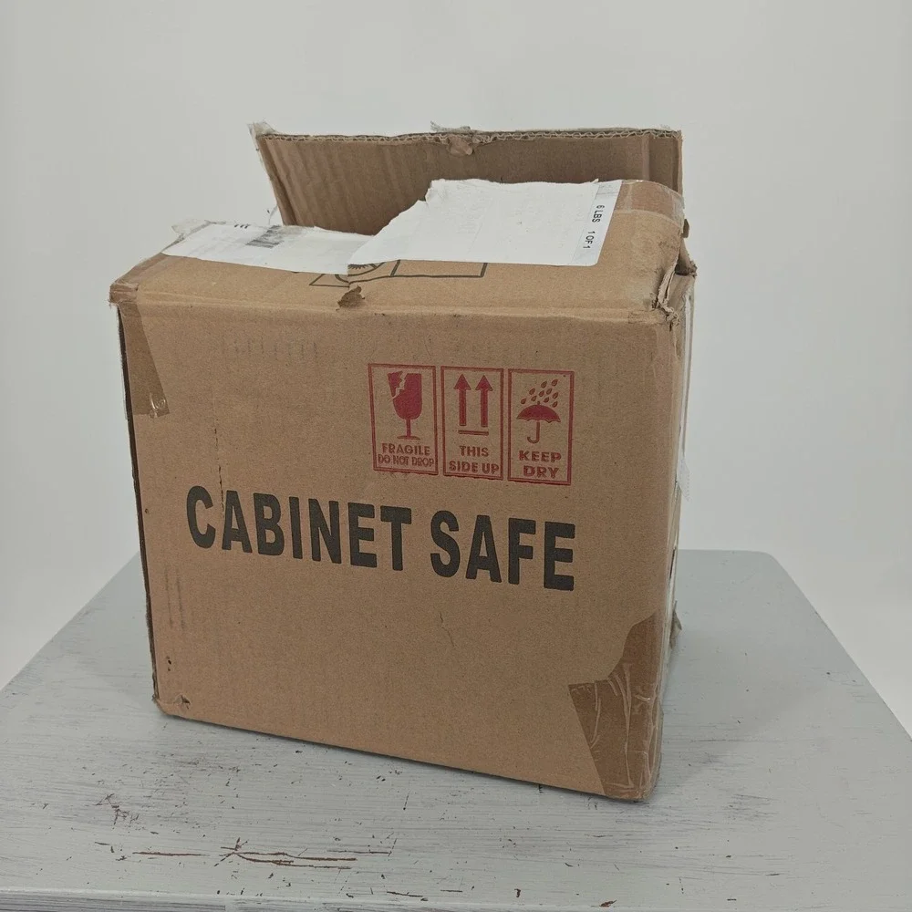 10 X 7 JUGREAT Safe Cabinet Keypar with Key and Batteries Gun Fire Resistant